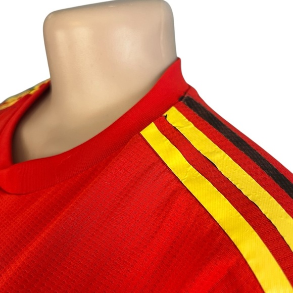 3/$30 🍂 Adidas Spain National Team Soccer Red Jersey 2018 - Picture 7 of 10